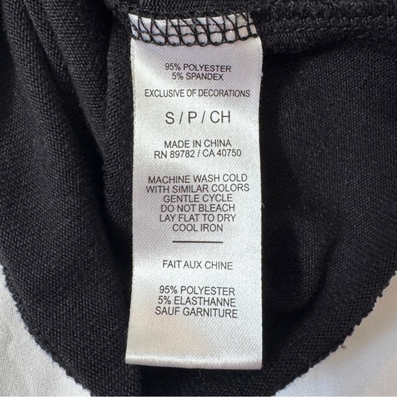 Natori Black Women's Long Sleeve Top - Picture 4 of 7